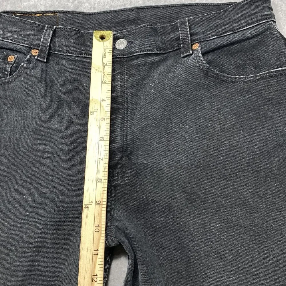 Levi’s 550 Jeans Womens 32x29 Black Relaxed Fit Tapered Denim Faded Distressed‎